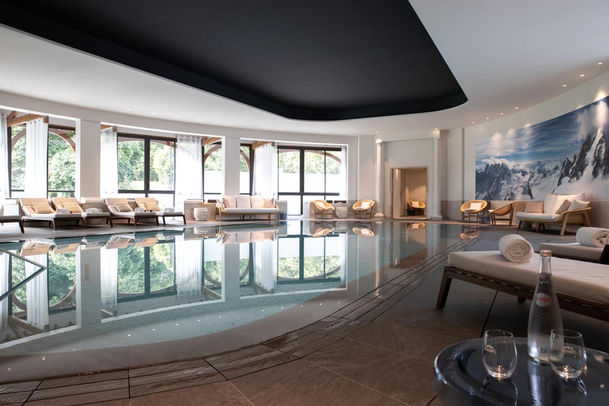 Hôtel Royal Évian-les-Bains Buitenkant foto