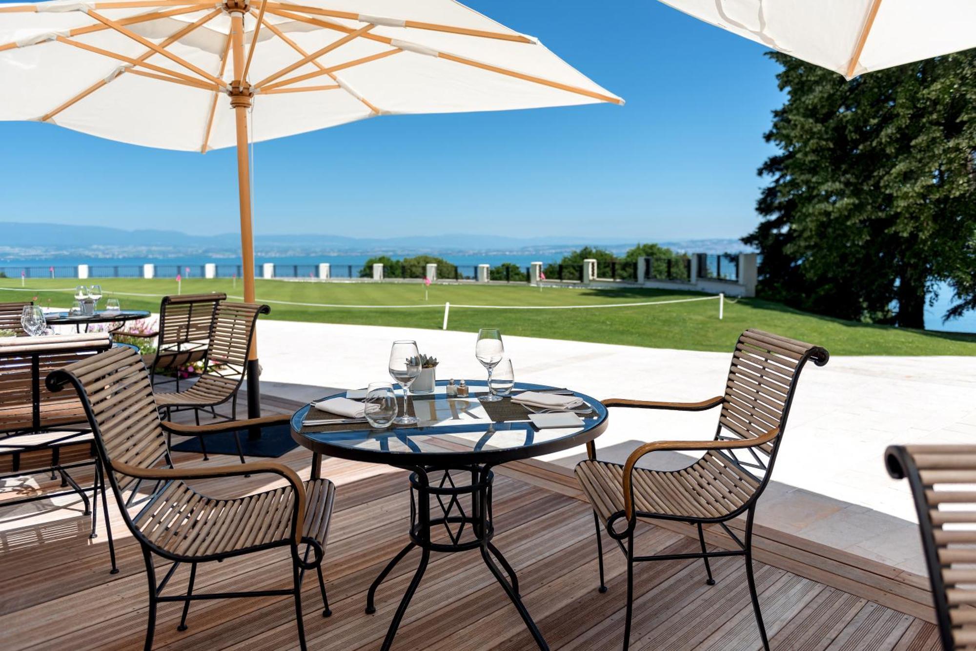 Hôtel Royal Évian-les-Bains Buitenkant foto