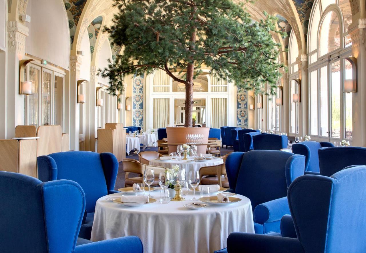 Hôtel Royal Évian-les-Bains Buitenkant foto